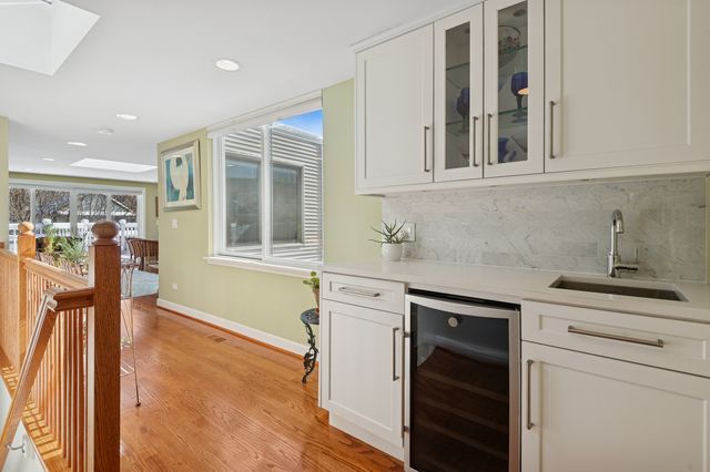 1518 N North Park Street, Chicago, IL 60610