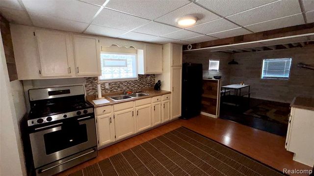 20385 Empire Street, Taylor, MI 48180