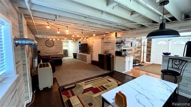 20385 Empire Street, Taylor, MI 48180