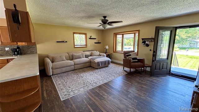20385 Empire Street, Taylor, MI 48180