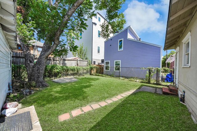 6 Jenkins Street, Houston, TX 77003