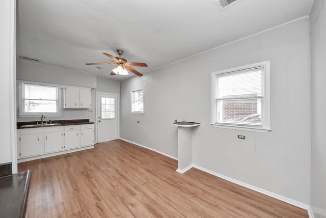 6 Jenkins Street, Houston, TX 77003