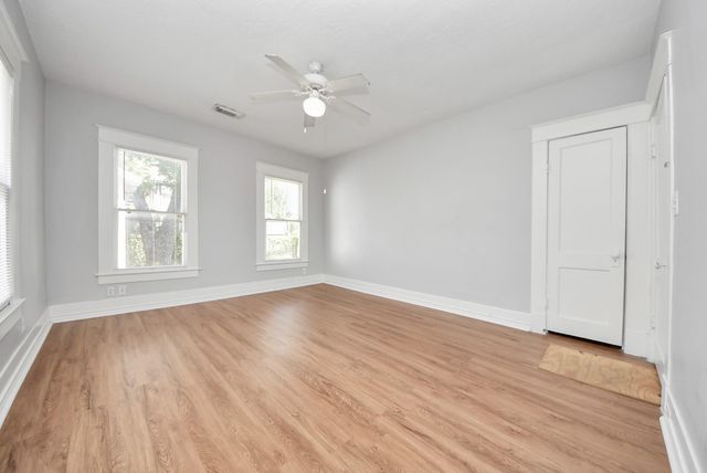 6 Jenkins Street, Houston, TX 77003