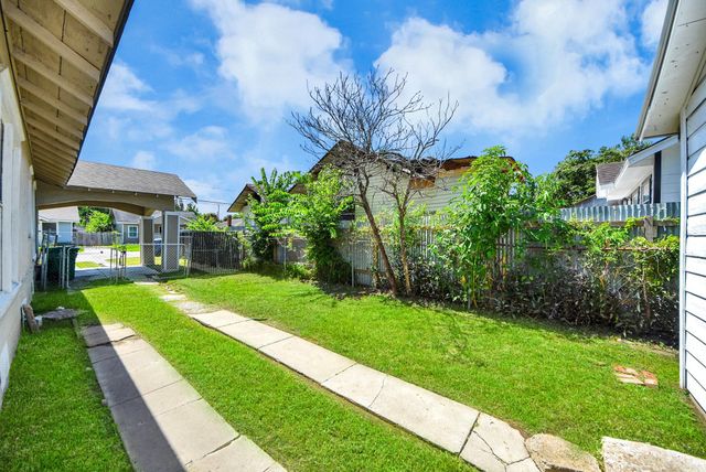 6 Jenkins Street, Houston, TX 77003