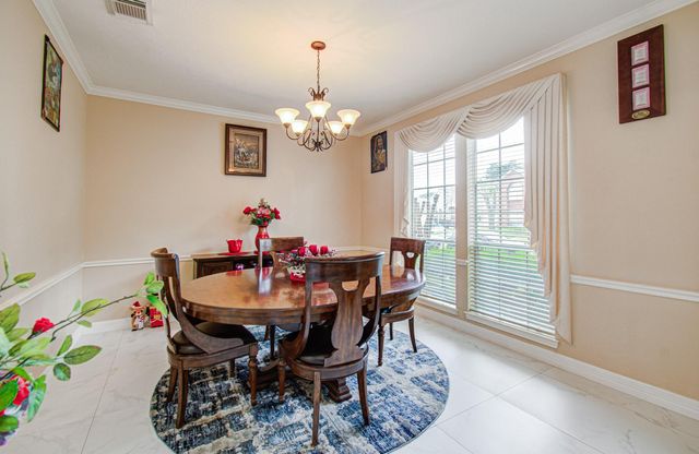 12427 Shadycrest Drive, Houston, TX 77082