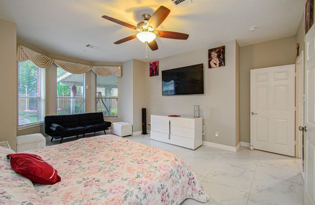 12427 Shadycrest Drive, Houston, TX 77082