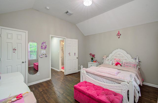 12427 Shadycrest Drive, Houston, TX 77082