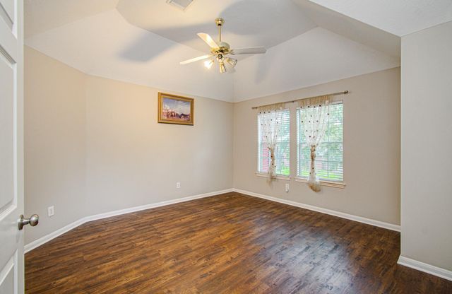 12427 Shadycrest Drive, Houston, TX 77082