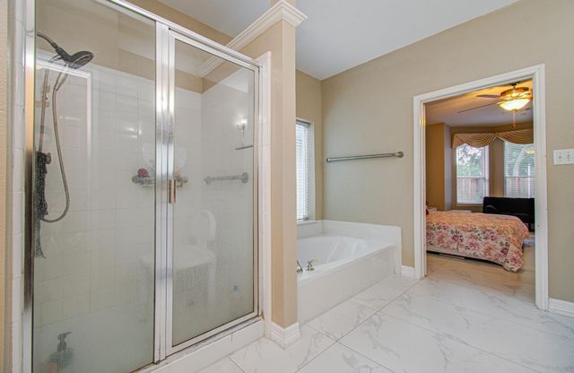 12427 Shadycrest Drive, Houston, TX 77082