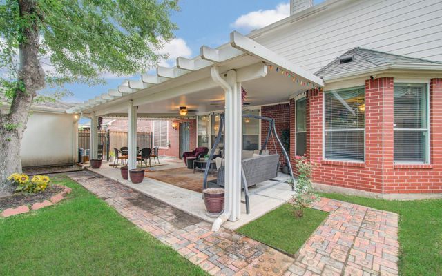 12427 Shadycrest Drive, Houston, TX 77082