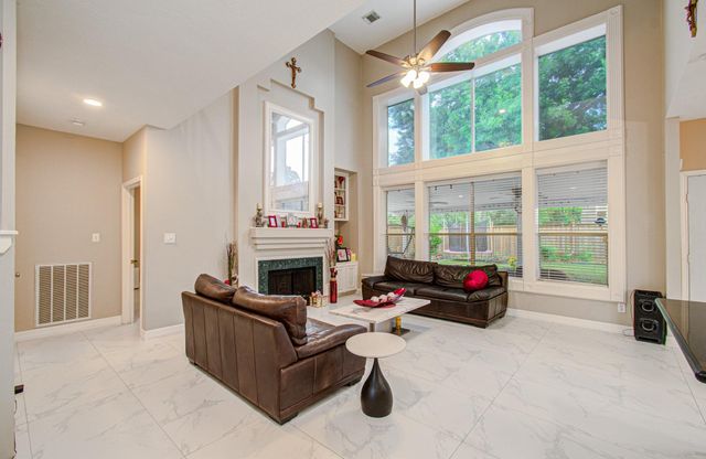 12427 Shadycrest Drive, Houston, TX 77082