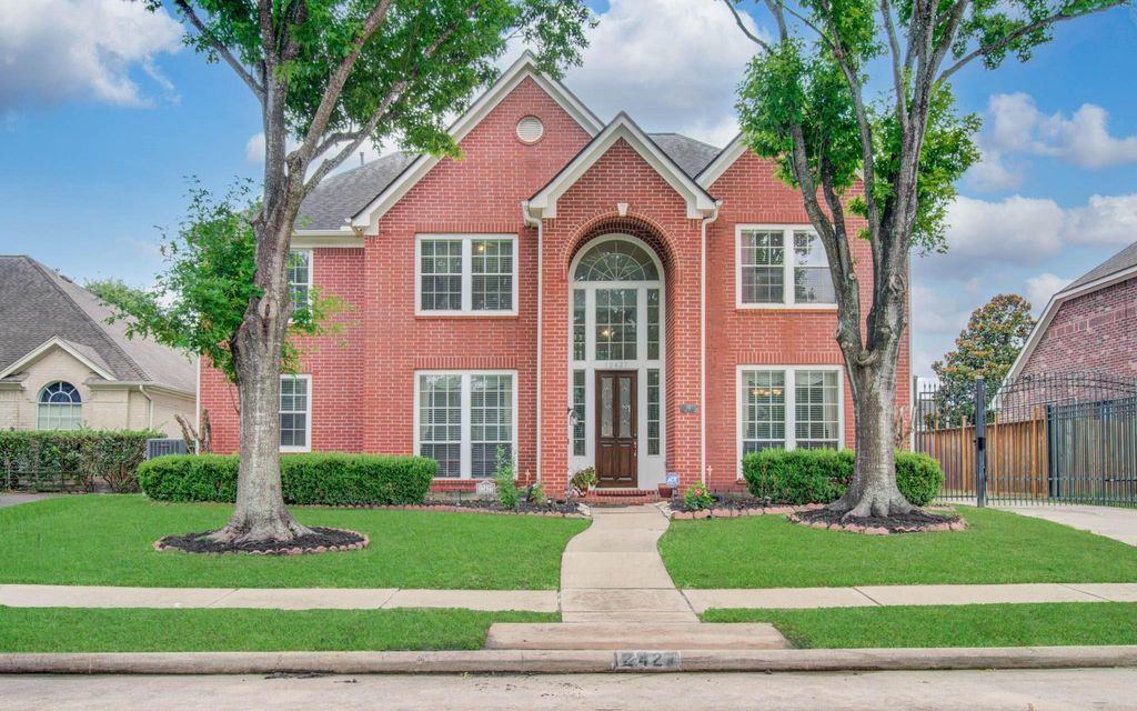 12427 Shadycrest Drive, Houston, TX 77082