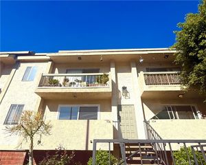 5055 Coldwater Canyon 205, Sherman Oaks, CA 91423