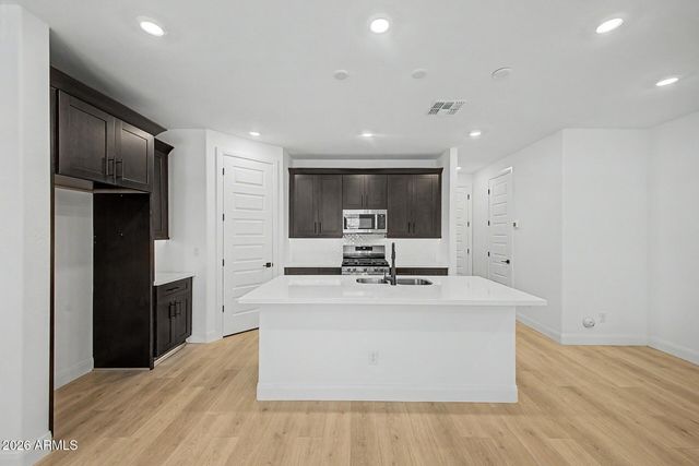 13975 W Luke Parkway 143, Surprise, AZ 85374