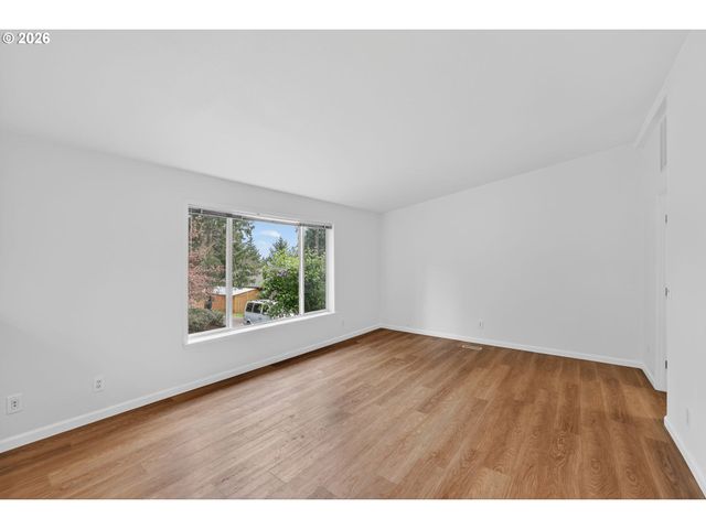 2031 LOOP Rd, Stevenson, WA 98648