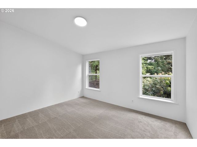 2031 LOOP Rd, Stevenson, WA 98648