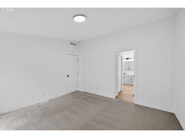 2031 LOOP Rd, Stevenson, WA 98648