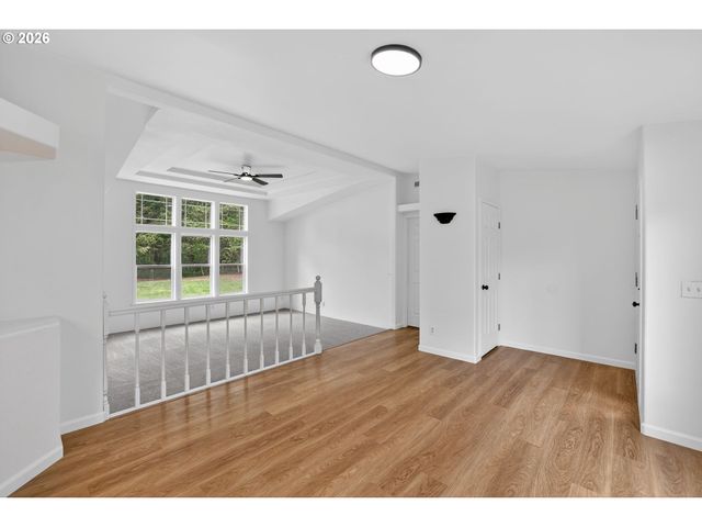 2031 LOOP Rd, Stevenson, WA 98648