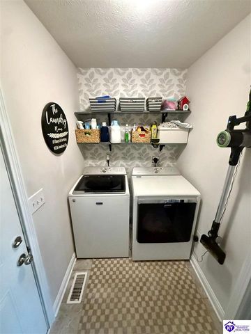 28 Arlington Drive, Elizabethtown, KY 42701