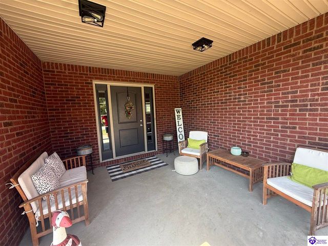 28 Arlington Drive, Elizabethtown, KY 42701