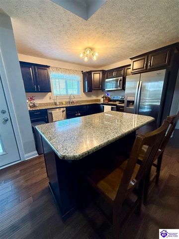 28 Arlington Drive, Elizabethtown, KY 42701