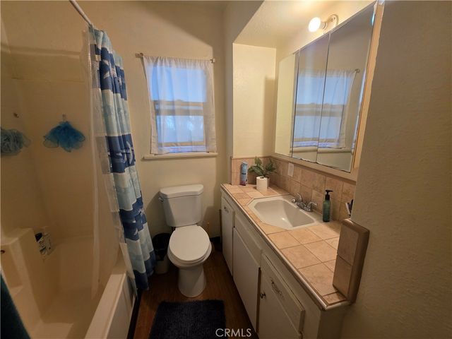 264 N Dillon, San Jacinto, CA 92583