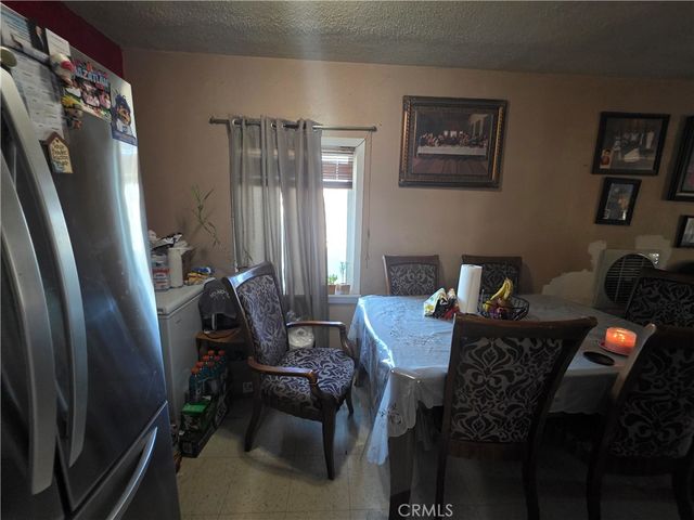 264 N Dillon, San Jacinto, CA 92583