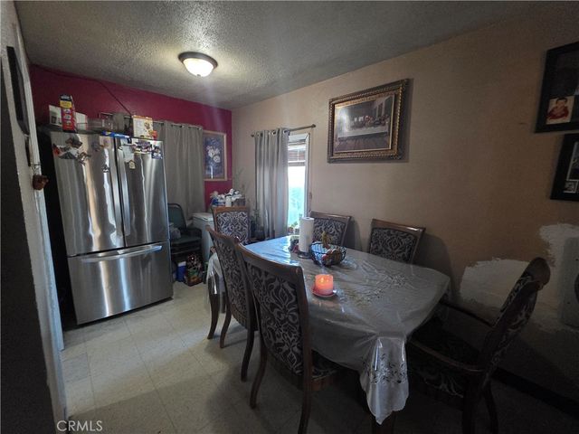 264 N Dillon, San Jacinto, CA 92583