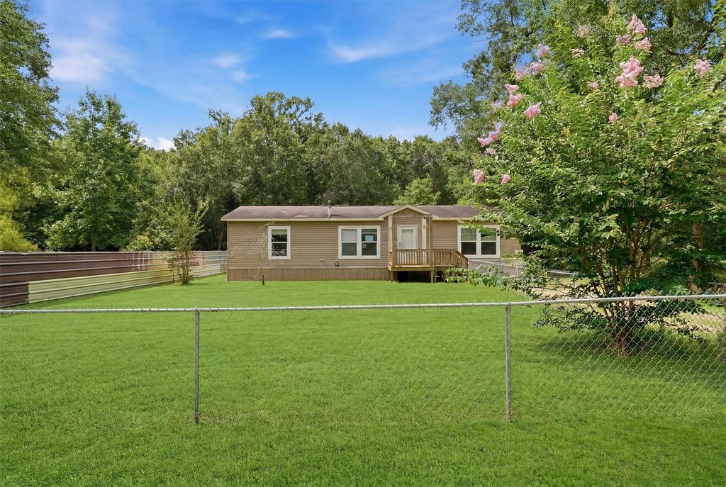 26406 Coleman Drive, Splendora, TX 77372