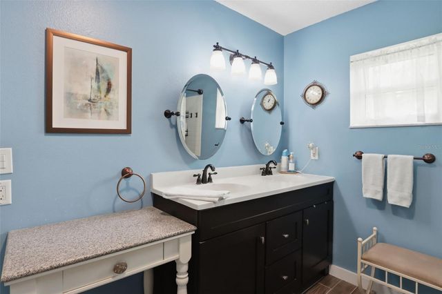 510 CIRCLEWOOD DRIVE P1-2, Venice, FL 34293