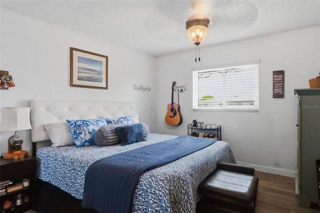 510 CIRCLEWOOD DRIVE P1-2, Venice, FL 34293
