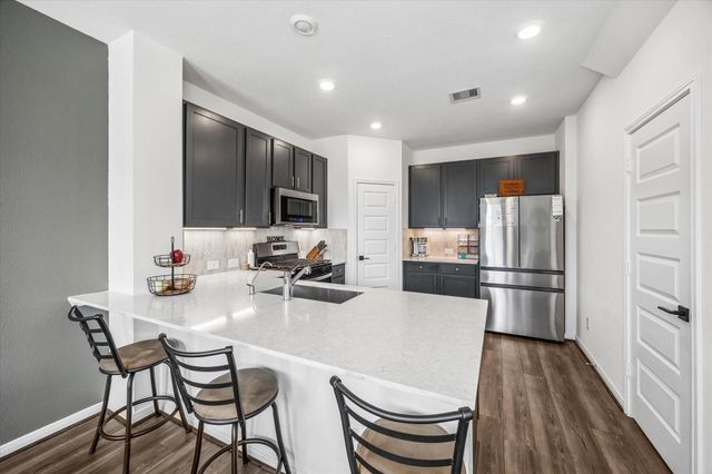 2852 Grand Anse Drive, Katy, TX 77493