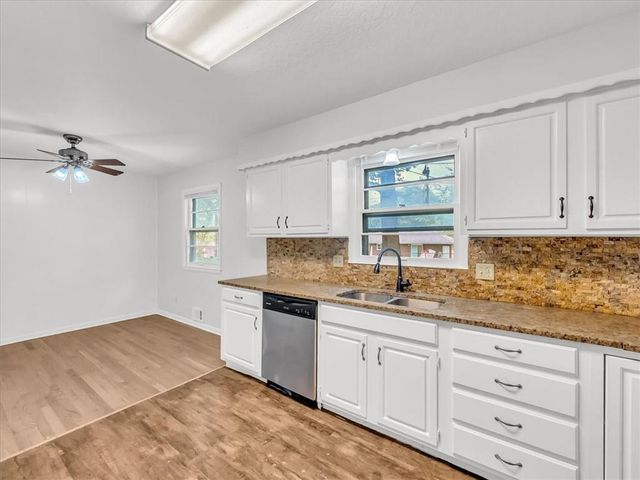 3717 S Hocker Street, Independence, MO 64055