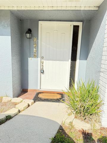 1200 ABBEY CRESCENT LANE, Clearwater, FL 33759