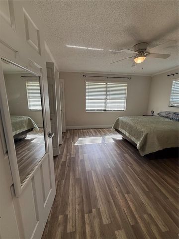 1200 ABBEY CRESCENT LANE, Clearwater, FL 33759