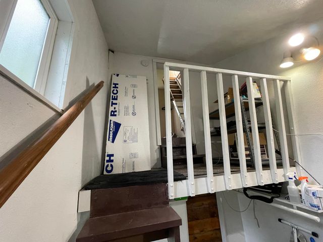 746 NINE MILE HILL ROAD, Fairbanks, AK 99712