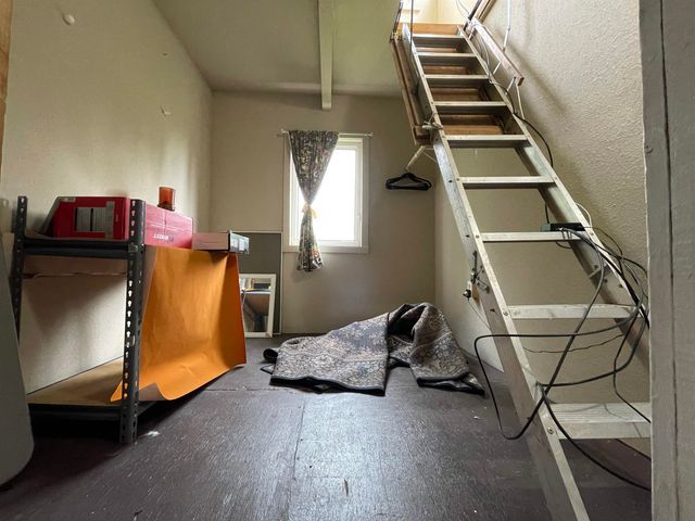 746 NINE MILE HILL ROAD, Fairbanks, AK 99712