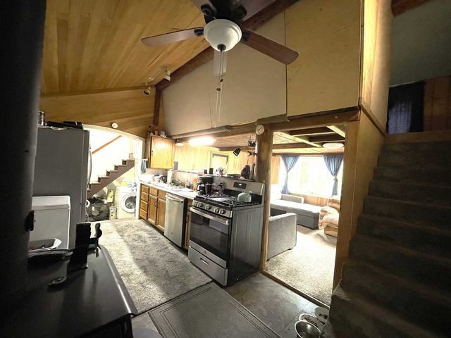 746 NINE MILE HILL ROAD, Fairbanks, AK 99712