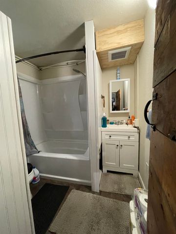 746 NINE MILE HILL ROAD, Fairbanks, AK 99712