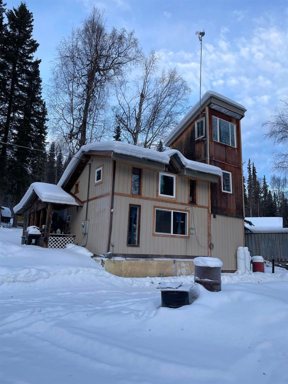 746 NINE MILE HILL ROAD, Fairbanks, AK 99712