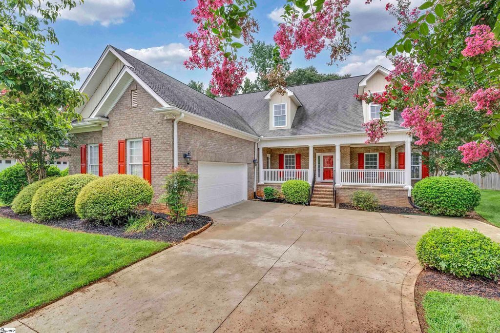 11 Caliston Court, Greenville, SC 29615