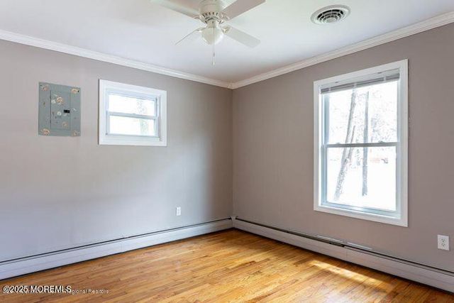 23 Lighthouse Drive, Waretown, NJ 08758