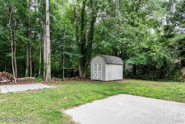 23 Lighthouse Drive, Waretown, NJ 08758