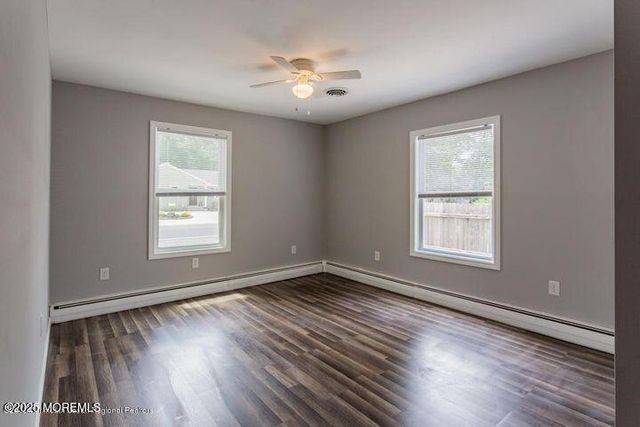 23 Lighthouse Drive, Waretown, NJ 08758