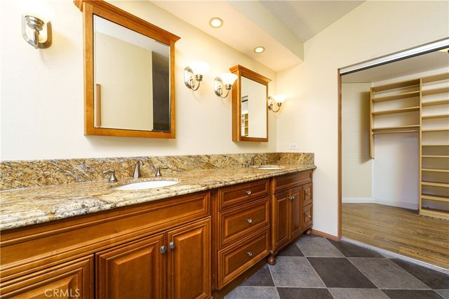 5 Seabridge Road, Laguna Niguel, CA 92677