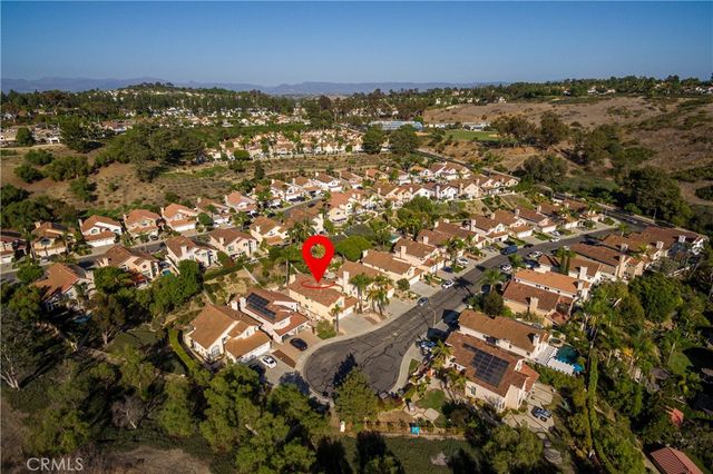 5 Seabridge Road, Laguna Niguel, CA 92677
