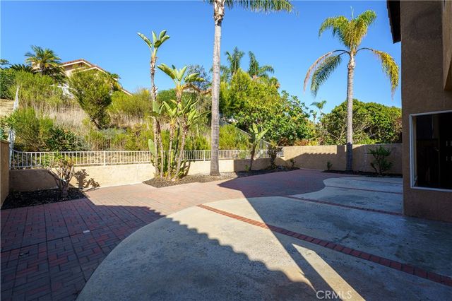 5 Seabridge Road, Laguna Niguel, CA 92677
