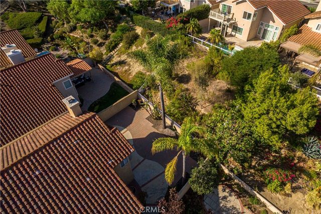 5 Seabridge Road, Laguna Niguel, CA 92677