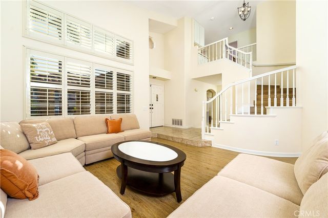 5 Seabridge Road, Laguna Niguel, CA 92677