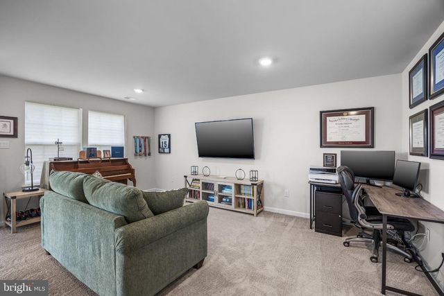 6 CARDINAL WAY, Mount Laurel, NJ 08054